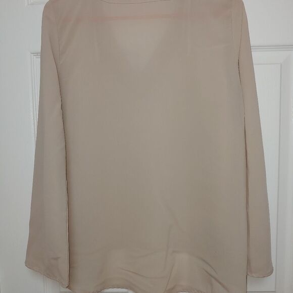 Japna Womens Size Medium Beige Hi-Lo Chiffon Blouse - Picture 5 of 5